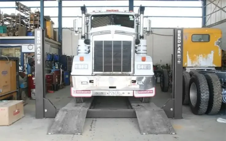 BendPak HDS-40 40,000 lb. 4 Post Heavy Duty Lift - Image 3